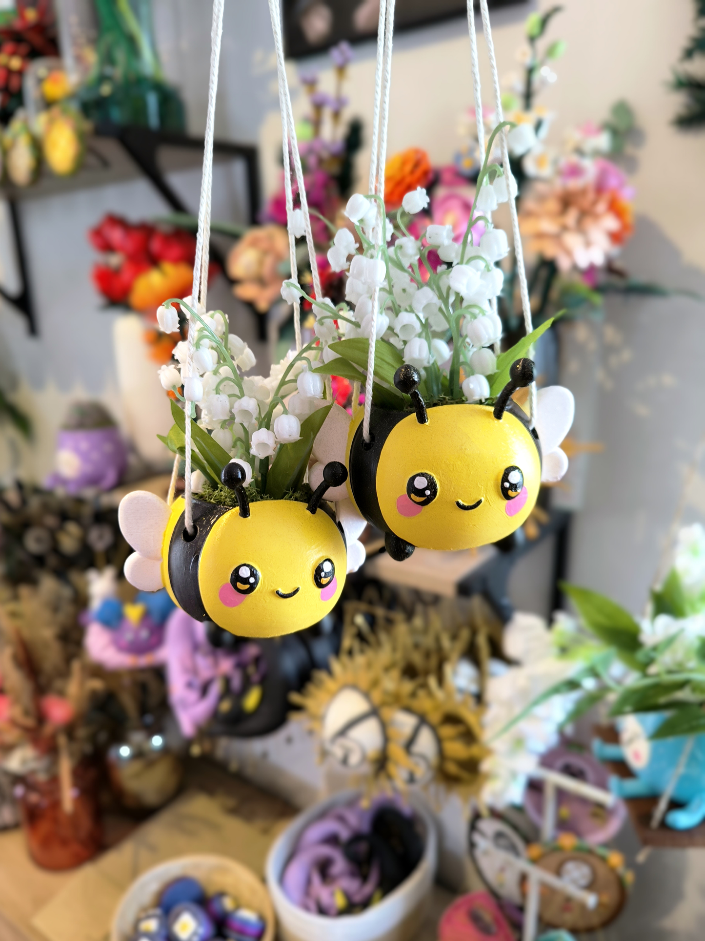 Beee-Lily ( à suspendre ) 🐝
