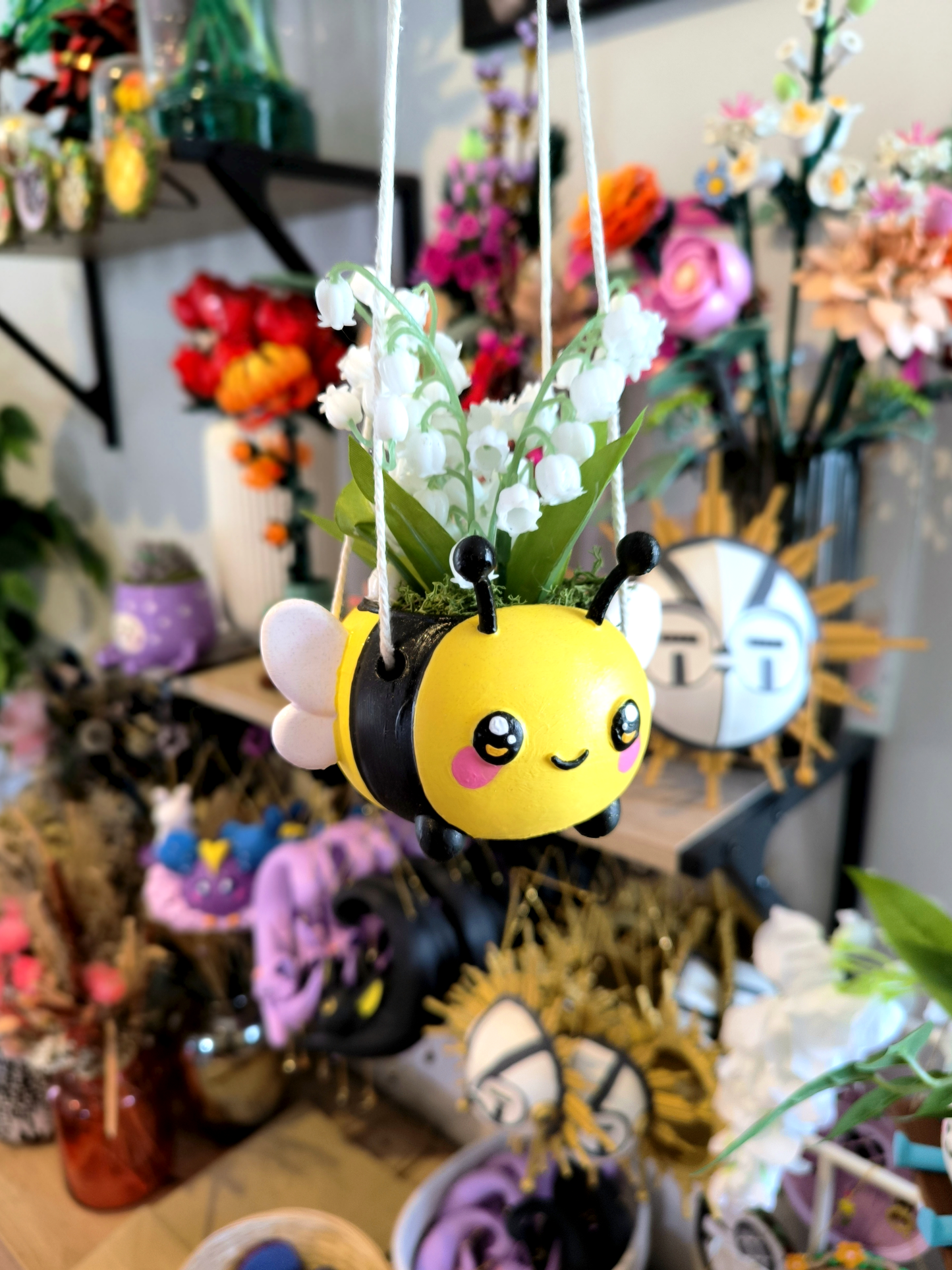 Beee-Lily ( à suspendre ) 🐝